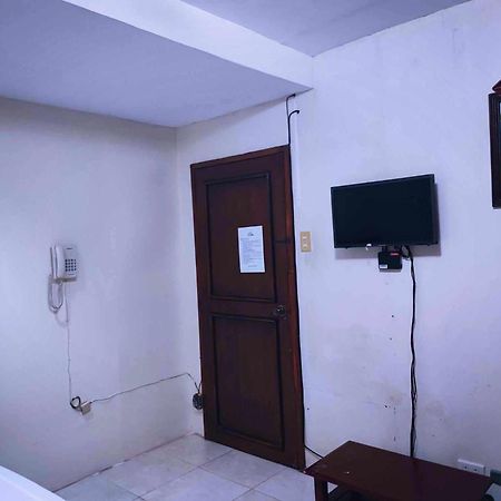 Goland Pension House & Dormitory By Sms Hospitality Cebu Bagian luar foto